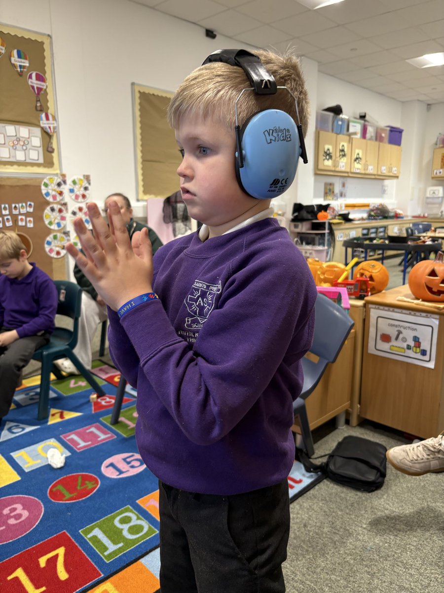 Mrs Kane tweet media