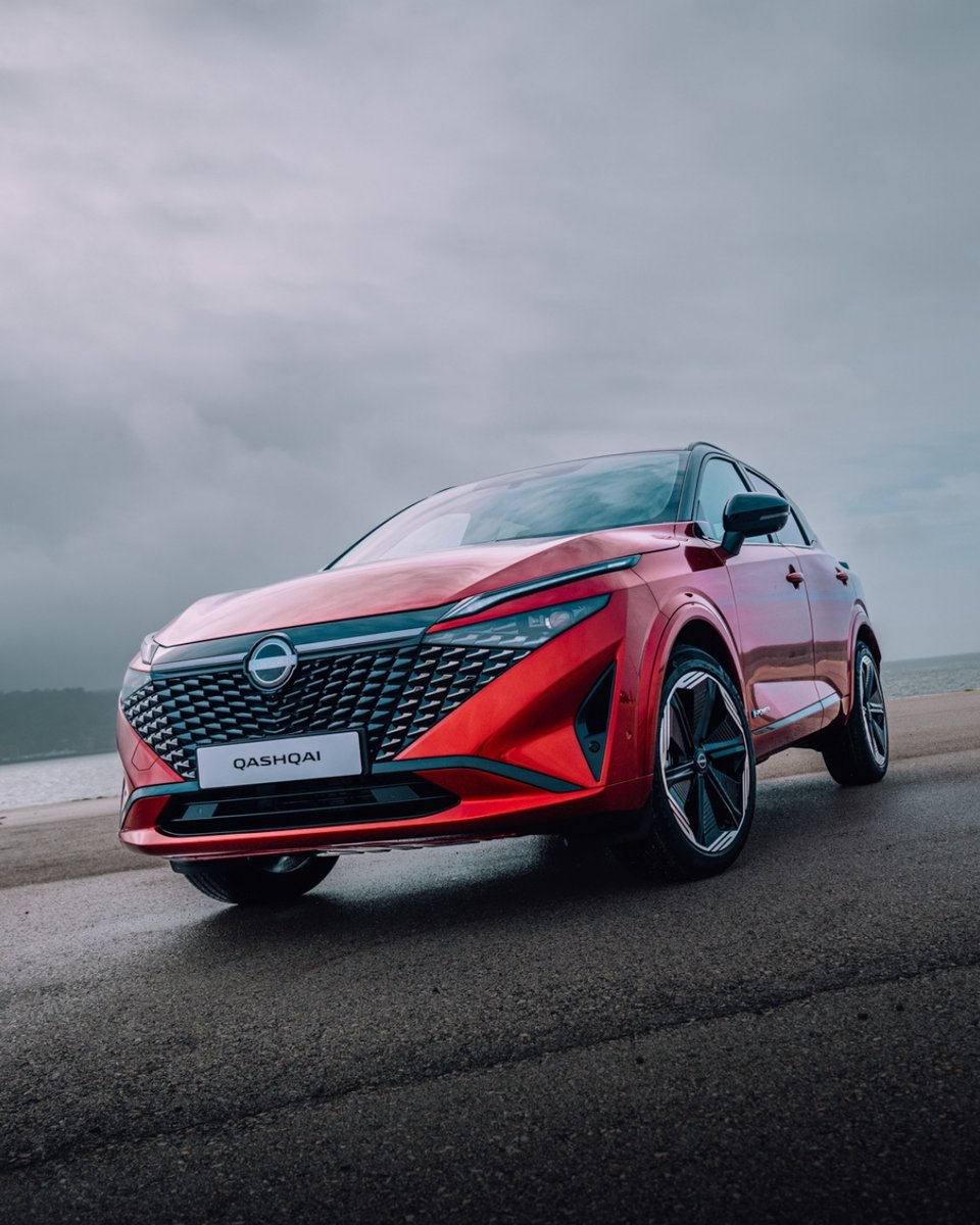 NissanTurkiye's tweet image. Nissan Qashqai e-POWER, sürüş deneyimini yeniden tanımlıyor. 
Sessiz sürüş, atik hızlanma ve düşük yakıt tüketimi bir arada.⚡️

#Nissan #Qashqai #ePOWER #AlışılmışaMeydanOku #SUVninÖncüsü