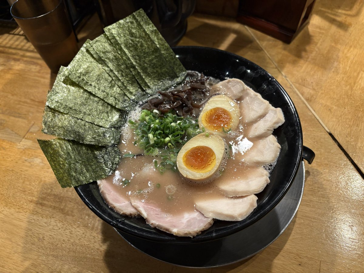 デカビタロウ (@decavitaro) on Twitter photo 