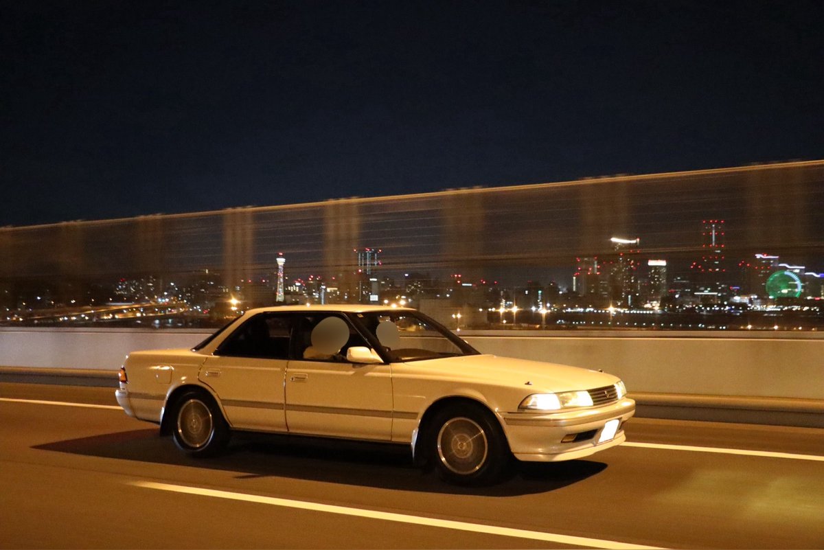 3399lb's tweet image. 平成4年式GX81マークII 
グランデリミテッド　納車しました

小さい時から憧れてた車に乗れて本当に嬉しい^^ やっぱりデジパネたまらないゼ

ムーヴとは何もかも全然違うので、弄りたい所は沢山ありますが、のんびり楽しんでいこうと思います！

皆様よろしくお願いします！