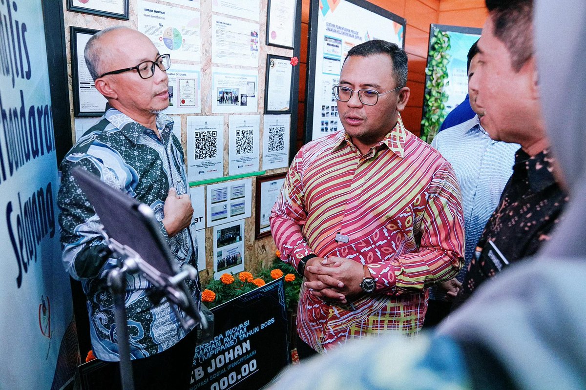 Merasmikan Majlis Apresiasi Inovasi Negeri Selangor 2025 yang menghimpunkan penjawat awam, institusi pendidikan, sektor swasta serta rakyat Selangor dalam meraikan budaya inovasi dan kecemerlangan.

Dua acara utama diraikan pada hari ini iaitu Anugerah Inovasi Negeri Selangor