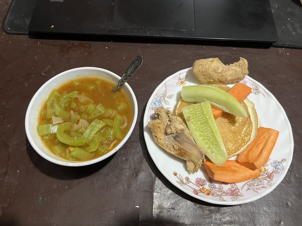 Thanks to almighty Allah 🫶 for the food

Today’s Dinner 🍽️ 

- 🥚 white 
- 🐔 

30 October

#Carnivore #CarnivoreDiet #AnimalBased #BodyBuilding #Diet #dinnerdate