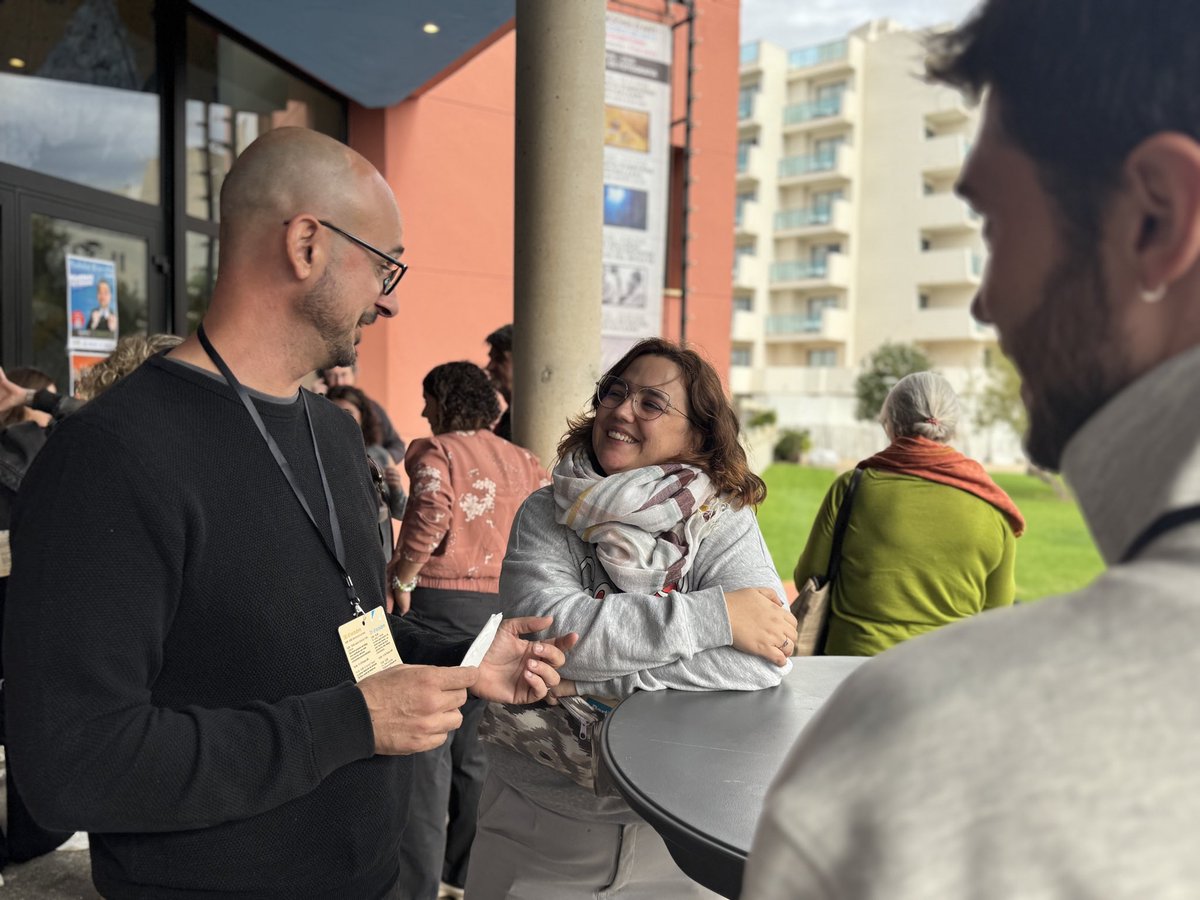 <a href="/GOIB_Social/">Conselleria de Famílies, Benestar i Dependència</a> <a href="/goib/">Govern de les Illes Balears</a> Que no faltin els selfies ni el bon ambient 😄