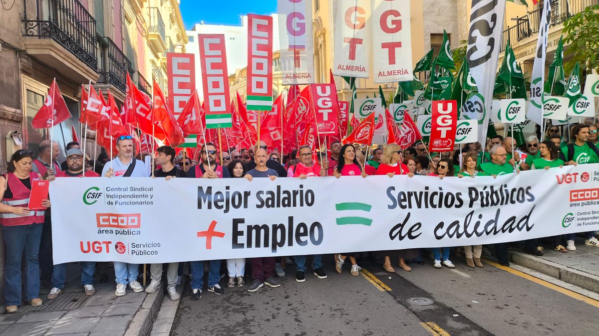 🔴 SECTOR PÚBLICO | Nos concentramos hoy en Almería contra el bloqueo negociador del Ministerio

❌ Los salarios de 3,5M de empleados/as están congelados desde enero 2025. Exigimos a Óscar López la reapertura inmediata de la mesa de negogiación o no descartamos ninguna medida