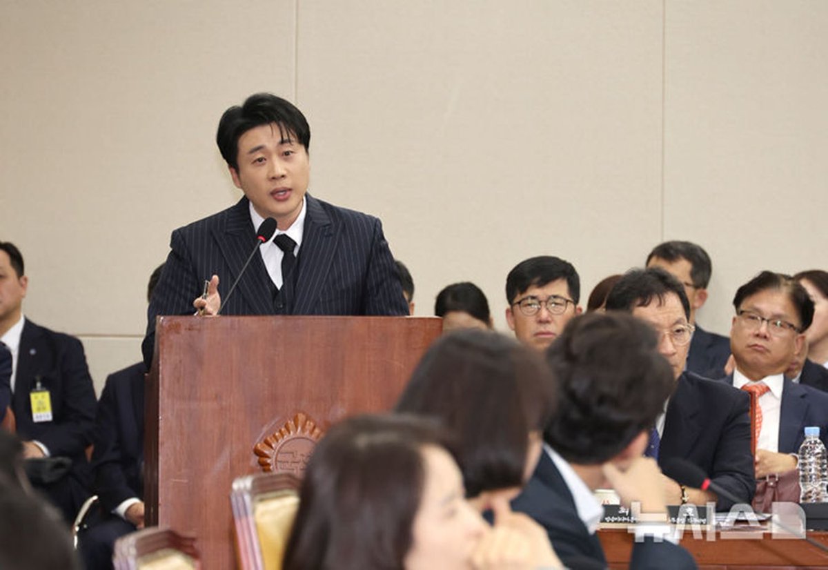 soohyunupdates's tweet image. [NEWS] “About 99.9% of Kim Seui’s claims about #KimSoohyun are fabricated”

YouTuber and broadcaster Eun Hyunjang, who runs the YouTube channel “Master of Business”, attended the National Assembly audit and called for a reinvestigation into Kim Seui, the head of the YouTube…