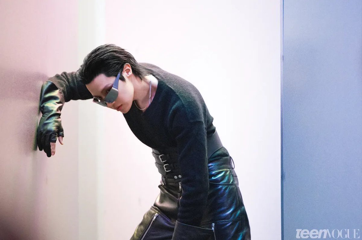 sasageyoon's tweet image. I vote for #jhope at #2025MAMAVOTE .