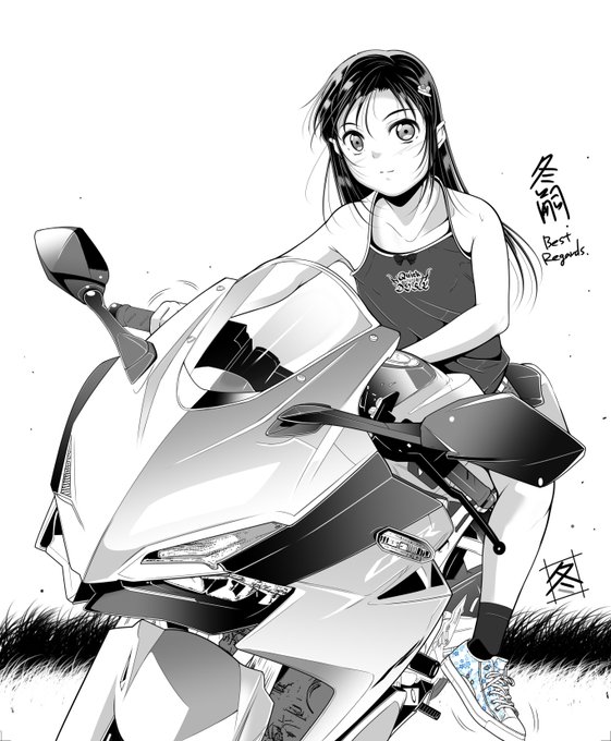 #見た人も無言で黒髪をあげる バイク・武器&少女は良い文化(/・ω・)/