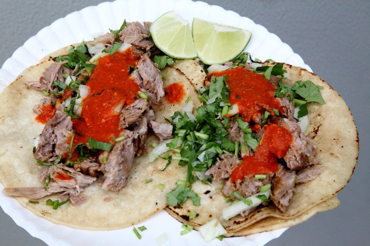 Observances of Día de los Muertos headline New York-area food events, October 30-November 6 bit.ly/nyfoodevents-o…