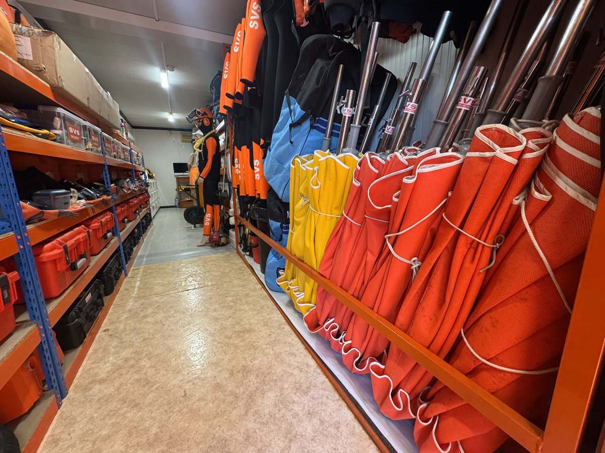SVSspain's tweet photo. 🏁 Finalizando la temporada de Salvamento en Espacios Naturales 🌊 y Socorrismo en Instalaciones Acuáticas 🏊‍♂️💦
🧰 Hora de cuidar y preparar el material para la próxima 💪
💛 Gracias a todos por hacerlo posible 🙌
#Salvamento #Socorrismo #Temporada2025 #SIA #SEP #TrabajoEnEquipo https://t.co/iVLeyyXsPs
