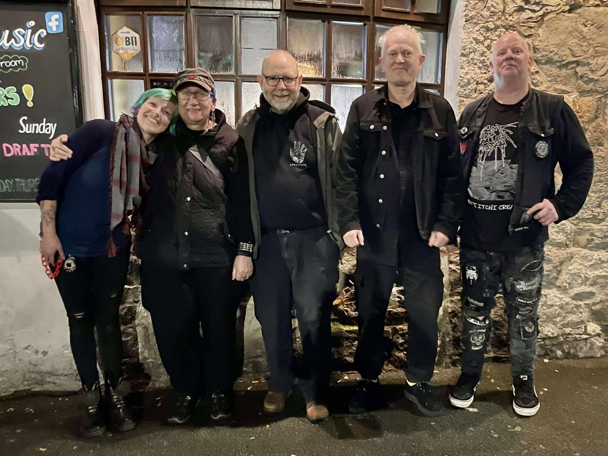 Outside Skerries, Bangor, Wales after our final show with the lovely Schkeuditzer Kreuz last week.... not a bad life...

#attritionband #darkwave #industrialmusic #goth #bangor