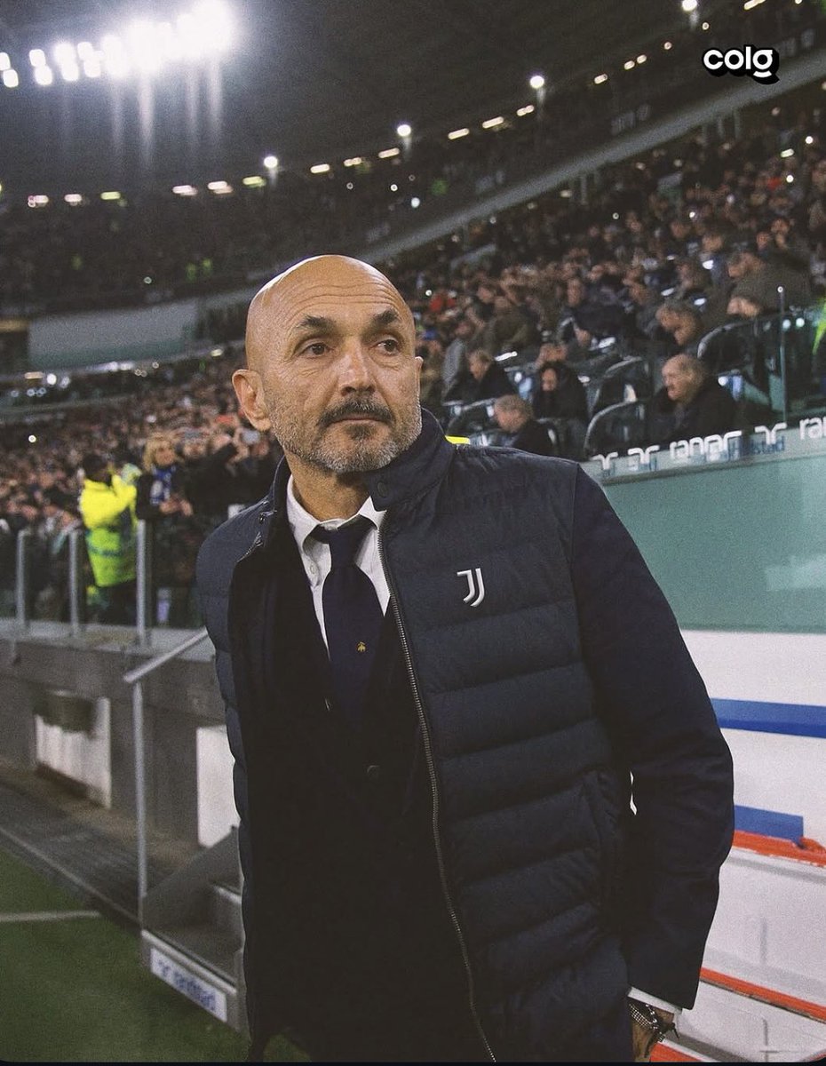 juvefcdotcom's tweet photo. ‼️🗣️| @FabrizioRomano on YouTube: 

“Spalletti accepted Juventus offer, despite initially requesting a three-year contract, until June + automatic renewal should the Bianconeri qualify for next season’s Champions League. 

He didn't make it a money or a duration issue, he said: ‘Let's sign the contract, no problem, I want to get to work, I want to help you.’ Despite having received economically superior offers from Nottingham Forest and Al-Ittihad, he refused both, he strongly wanted to be the new Bianconeri coach, not chasing money.”