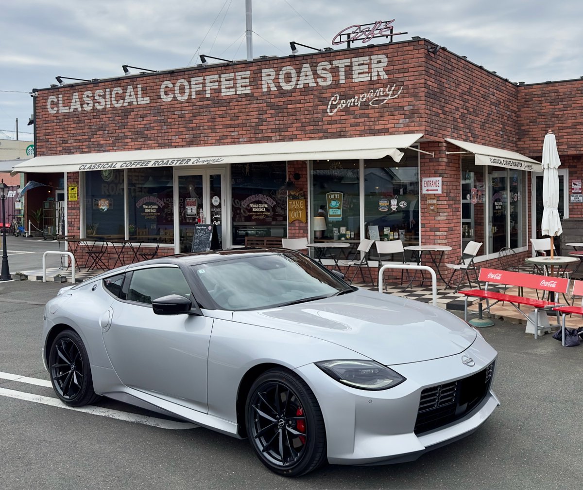 yasuページ VELVETEEN NOTCHED LAPEL LONG JACKET(M Black): S'YTE｜THE