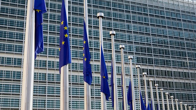 Conjuntament amb <a href="/periodistes_cat/">Col·legi de Periodistes de Catalunya</a>, <a href="/ccoocatalunya/">CCOO de Catalunya</a>, <a href="/FAVBcn/">Favb</a>, <a href="/ugtcatalunya/">UGT de Catalunya</a> i Grup Hermes de Comunicació reclamem a la Generalitat la màxima celeritat per aplicar el Reglament Europeu per la llibertat dels mitjans (#EMFA, en les seves sigles en anglès),
👇👇
is.gd/7FENly