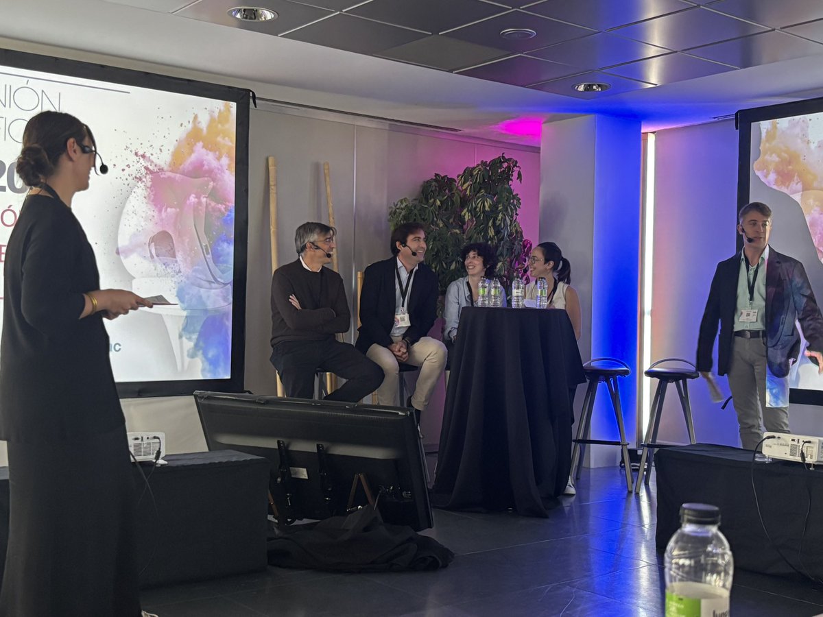 jdelpoleo's tweet image. X Reunión científica GEIO 2025. Tercera Mesa de tratamiento quirúrgico de la infección protésica articular. Un viaje a través de casos clínicos muy interesantes y docentes!!!! @GeioSeimc @SEIMC_