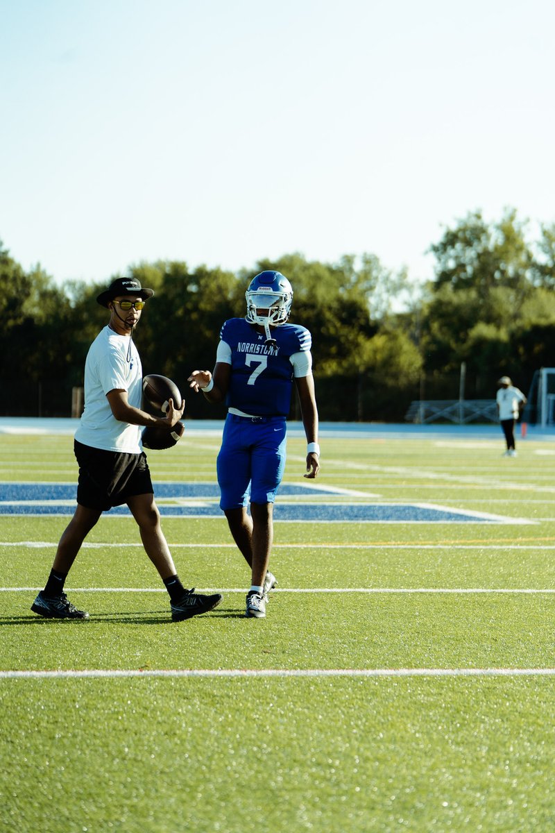 Gregory Thompson tweet media