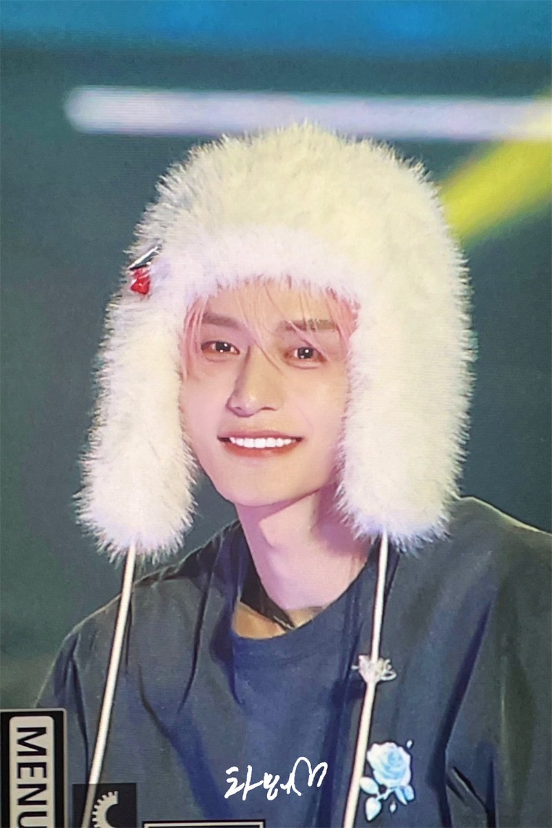 𝐶𝐻𝐴𝑅𝑀𝐼𝑁𝐺 on X