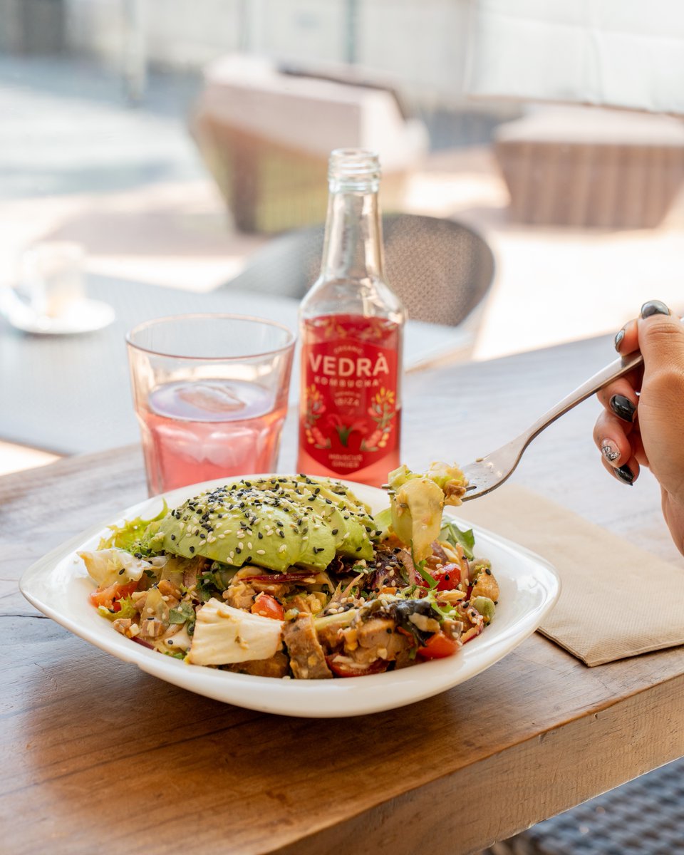 🥑 En nuestra cafetería encontrarás opciones saludables, equilibradas y llenas de sabor, para recargar energía antes o después de tu sesión 💪

⊕ bfitibiza.com/servicios/cafe…

#BfitIbiza #ComidaSaludable #NutriciónIbiza #IbizaFitness #IbizaGym #GimnasioEnIbiza