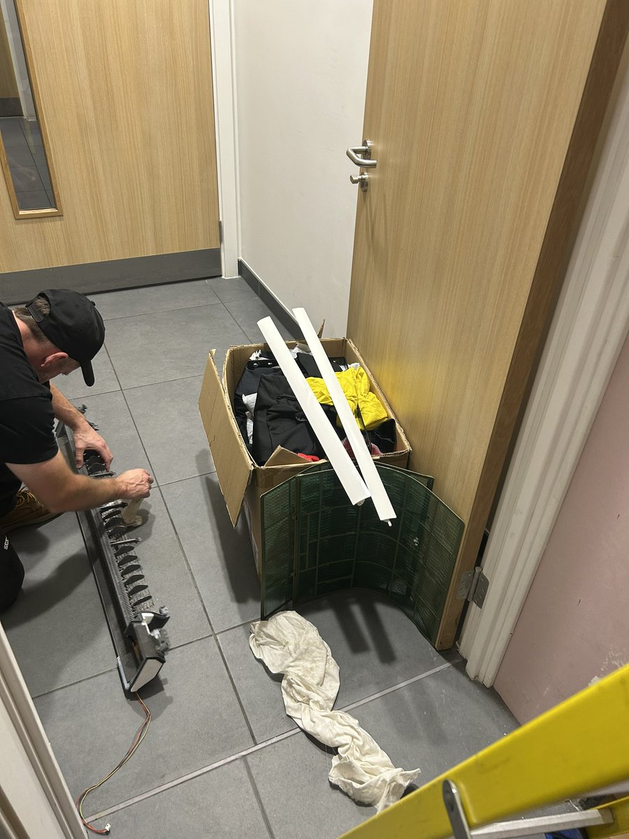 We’re in cleaning mode today 🦠🪣