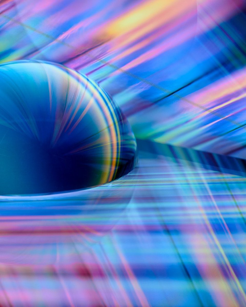 joeyterrill's tweet image. This is a glass hemispheric magnifier that you can see WITH, and also see THROUGH. Two separate tablets, both reflecting in the hemisphere—and magnifying the color as well!

Nikon Z 8 | Nikkor Z MC 105mm f/2.8 VR S @NikonUSA #NikonZ8 #NikkorZ #NikonPro #NikonAmbassador