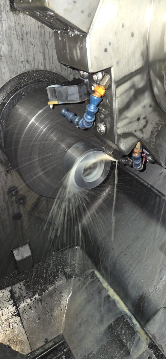 3DXIndustries's tweet photo. Parts are getting made today 💪

From solid metal to high-precision components — our machines don’t stop.

This is American manufacturing in motion.

#CNC #Manufacturing #MadeInUSA #3DX $DDDX https://t.co/n6lngFfJEg