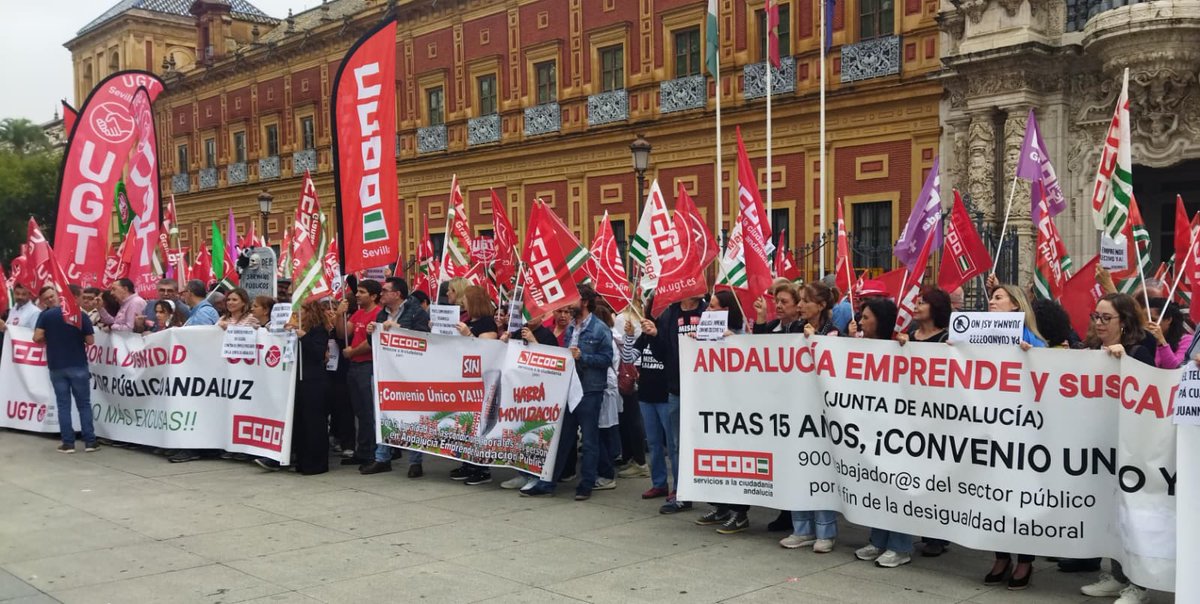CCOOAEFPA's tweet photo. ✊ Nos hemos concentrado en 📍San Telmo, @aemprende  gritamos fuerte #NoMasExcusas #BastaYa #Dignidad #DerechosLaborales 
 @AndaluciaJunta @JuanMa_Moreno @CarolinaEspanaR @Comunica_FSCA @ccooandalucia https://t.co/PeShakbEuI