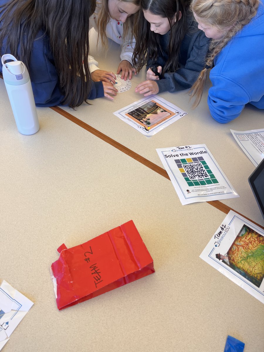 SRMS Library Learning Commons tweet media