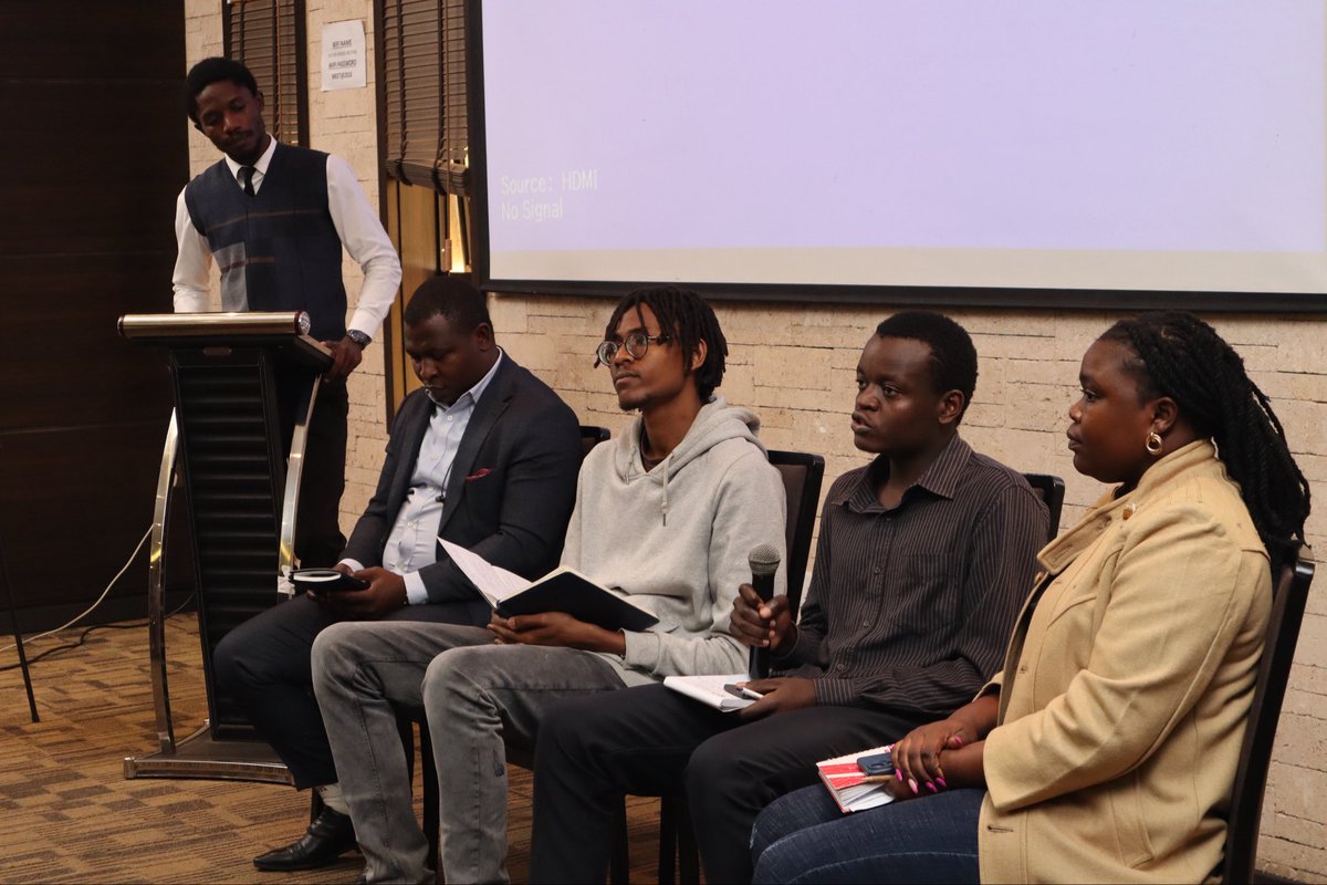 HornofAYN's tweet image. #IFFs and #debt are starving Africa — not just its economies, but its people. 
When governments lose resources to IFFs &amp;amp;unfair tax systems, farmers lose support &amp;amp; families face hunger. 

Join the conversation live on Facebook! #ClimateJustice #COP30 #DebtJustice #FoodSecurity