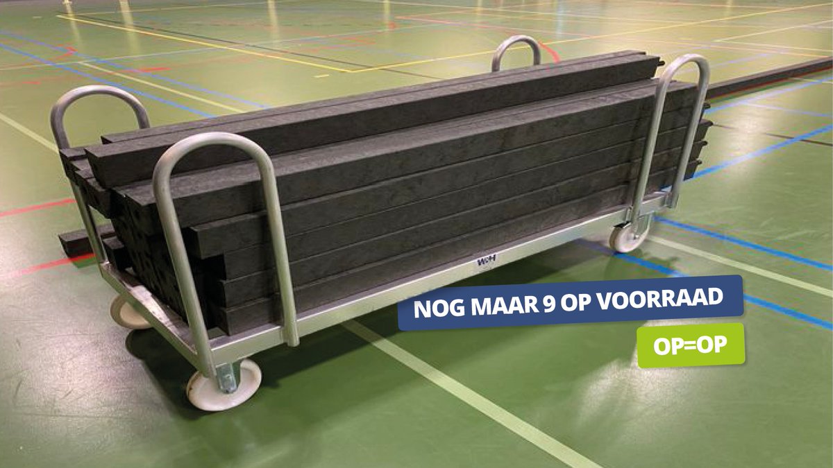 𝐓𝐫𝐚𝐧𝐬𝐩𝐨𝐫𝐭𝐰𝐚𝐠𝐞𝐧𝐬 𝐯𝐨𝐨𝐫 𝐡𝐨𝐜𝐤𝐞𝐲𝐛𝐚𝐥𝐤𝐞𝐧 🏑

Ben je nog op zoek naar een transportwagen voor #hockeybalken? Goed nieuws; we hebben er nog negen op voorraad!

Neem contact met ons op en we reserveren deze direct voor je!

#Zaalhockey | #Sporthal | #Blaashal