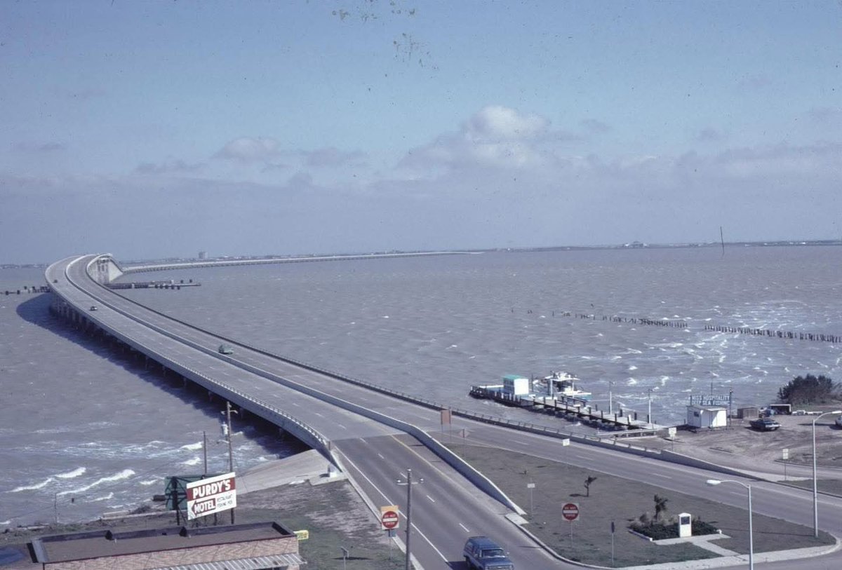 FactsAboutTexas's tweet image. The causeway to Padre Island from Port Isabel in 1978
