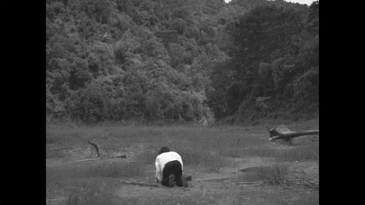 A short we filmed a while back is now on YouTube.

Dweller (Penghuni)
youtu.be/CcXH0PWNINw?si…