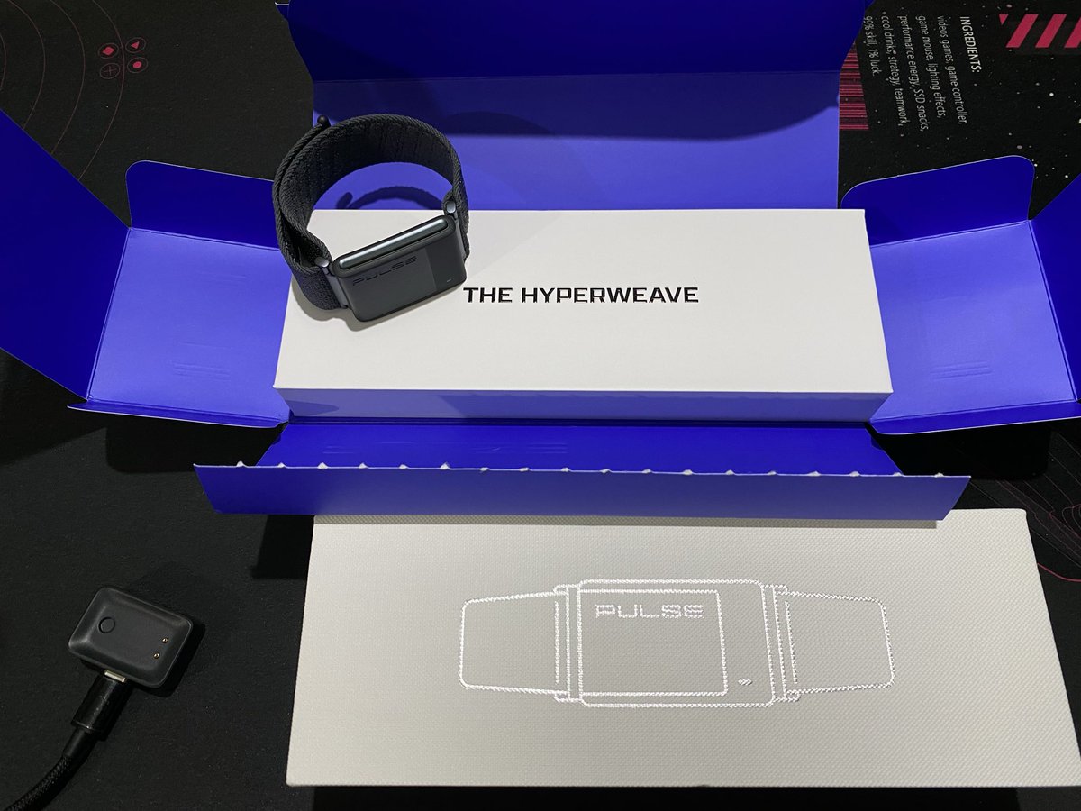 Finally received my Pulse by <a href="/makina/">Makina</a> .
🙂
Well , unboxing was fun. 
Let’s see how it works in the long run.