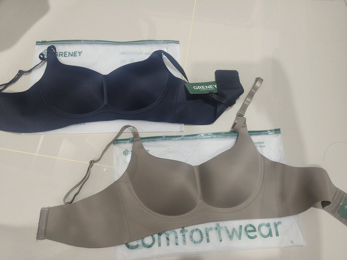 fleatalanta's tweet image. WANT TO SELL

bra greney, tally, dll 
NEW 
TAG LENGKAP 

💸scroll