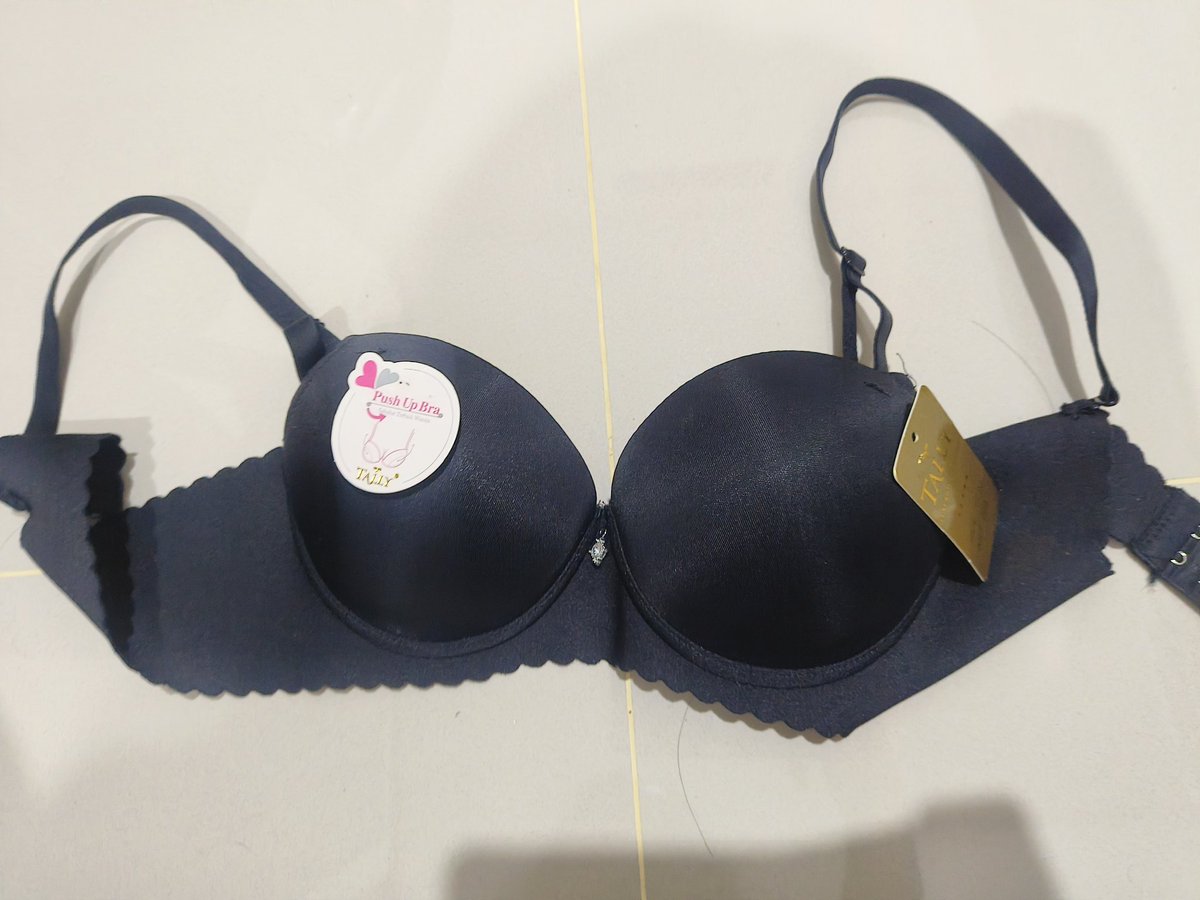 fleatalanta's tweet image. WANT TO SELL

bra greney, tally, dll 
NEW 
TAG LENGKAP 

💸scroll