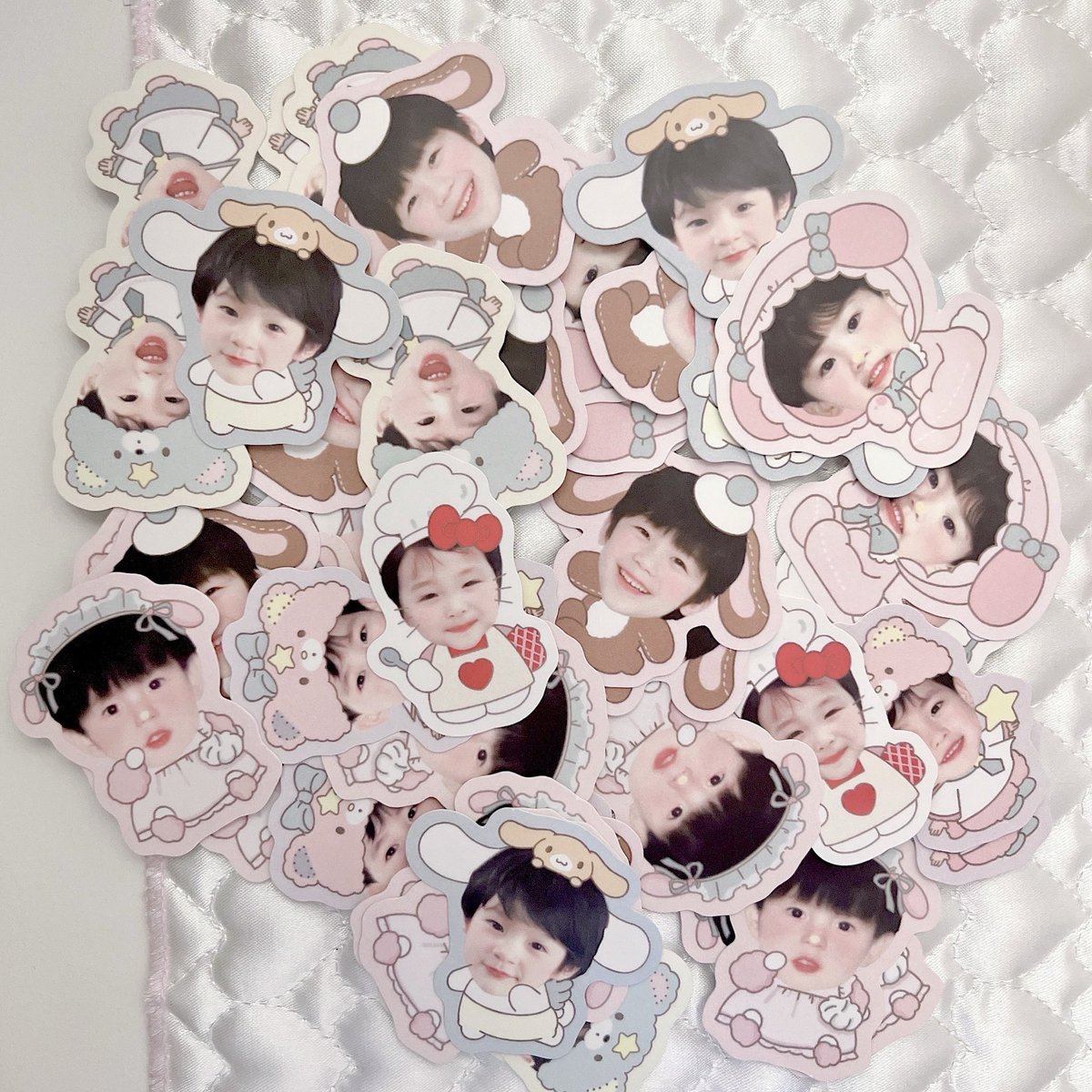 lattenamin's tweet image. RT = 1 vote 🎀  
สุ่มแจกบั้ม digi (ไม่แกะ) 1 คน 
ไดคัทดรีมset 2 คน (ได้ทั้ง7เมม) 
สุ่มหลังปิดโหวต 

กติการี+เมนชั่น ติดแท็ก
👇🏻
 #2025MAMAVOTE #NCTDREAM