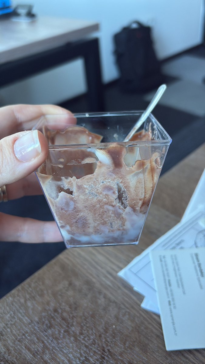 Ofisteki ablamızın tatlıda şov yaptığı günlerden biriiii 🫠🫠🫠🫠