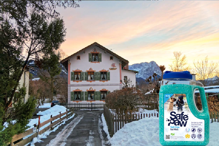 GaiaEnterprises's tweet image. Keep your roof and driveway safe from ice buildup. safepaw.com/keeping-your-r… #IceDamPrevention