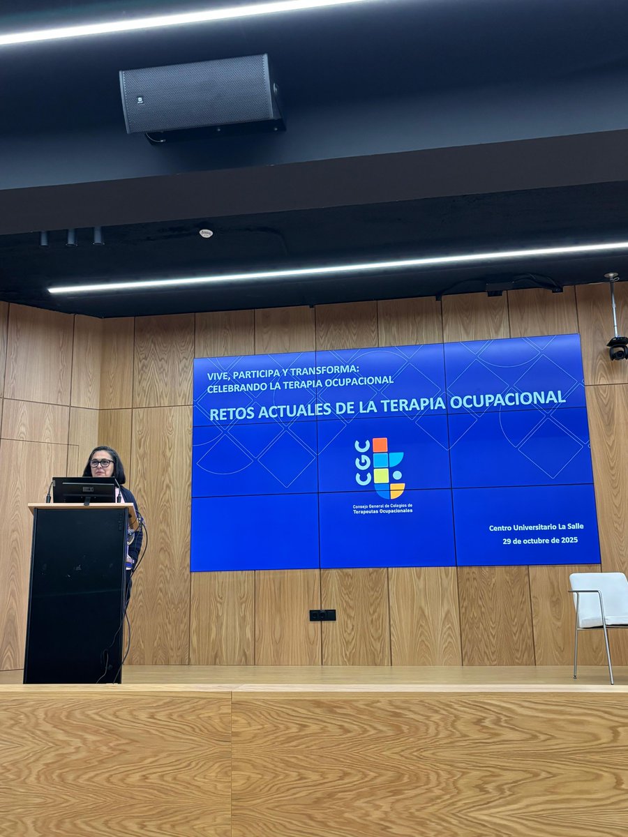 📸 Ayer, en la Universidad de La Salle, celebramos el Día de la Terapia Ocupacional con la participación de destacadas ponentes: Alicia Chapinal, Ana Vicente, la Dra. Elva Rodríguez, Rosa Matilla, Inmaculada Íñiguez y el Dr. Miguel Gómez. #TerapiaOcupacional #LaSalle