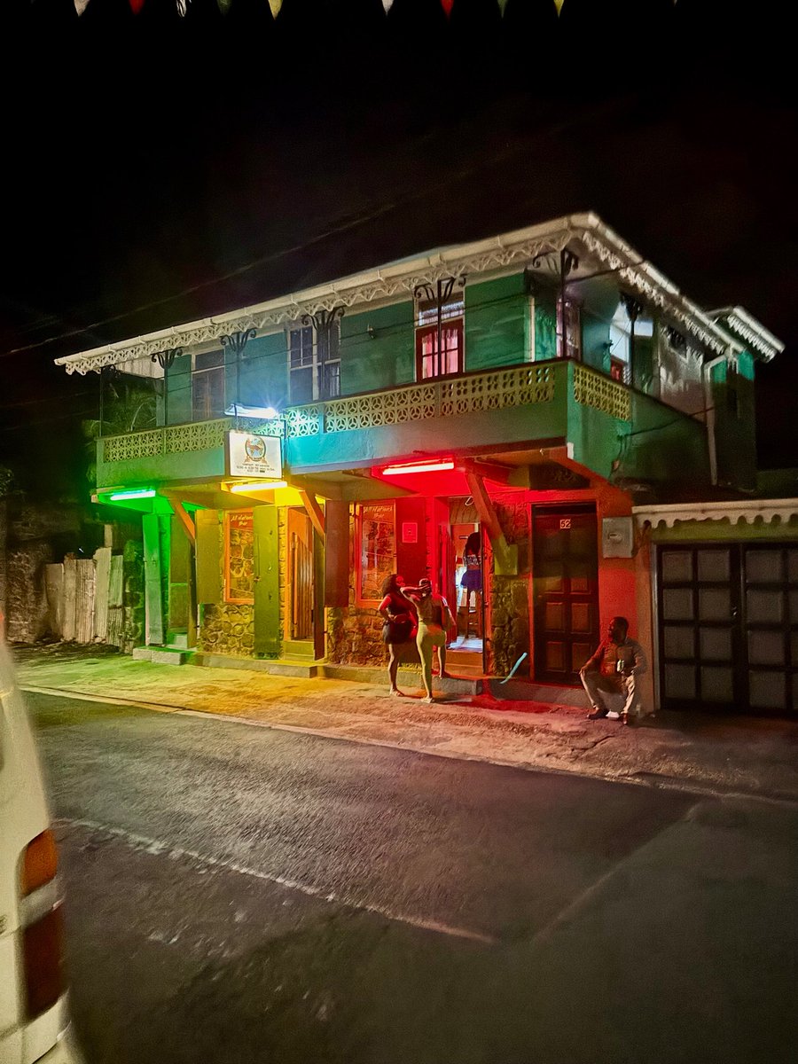 djaaneel's tweet photo. Dominica vibes 🇩🇲🫨 https://t.co/98c0vpQvZg