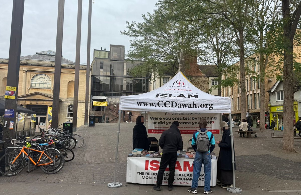 We have travelled to the city of Oxford &amp; set up the stall outside of the Westgate Shopping centre, calling to the worship of Allāh alone.
Visit us for free literature &amp; a friendly conversation up until 4pm today