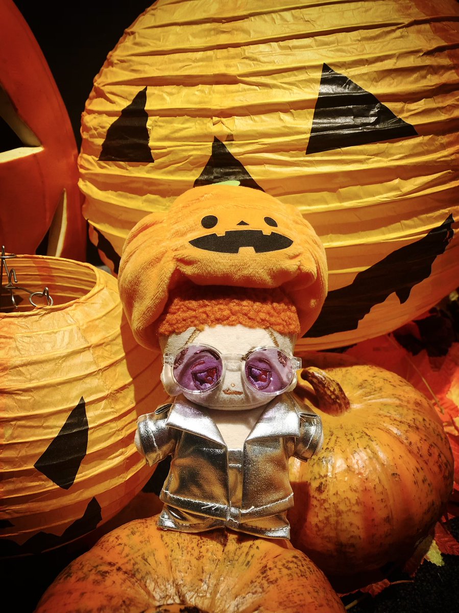 BLinzai's tweet photo. 🎃 Halloween 🎃 https://t.co/qdx60Nz8r1