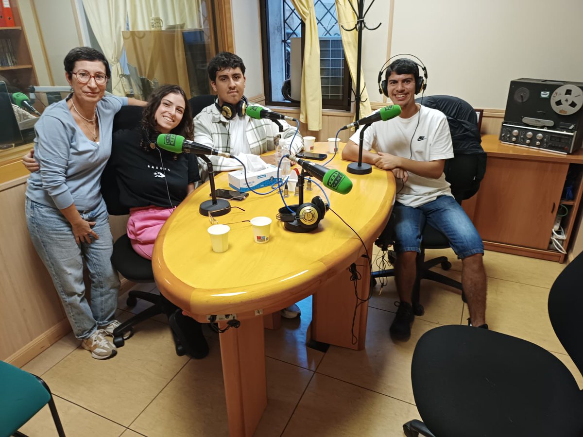 📻🙌Cerramos nuestro especial Casa de la Juventud con Guadalupe Oncala, coordinadora de Erasmus Juventud en Ceuta y Ainara García, responsable del Programa Erasmus+ 
📢Conoce la experiencia de Rayyan Chaib, participante de uno de los proyectos de Erasmus+
