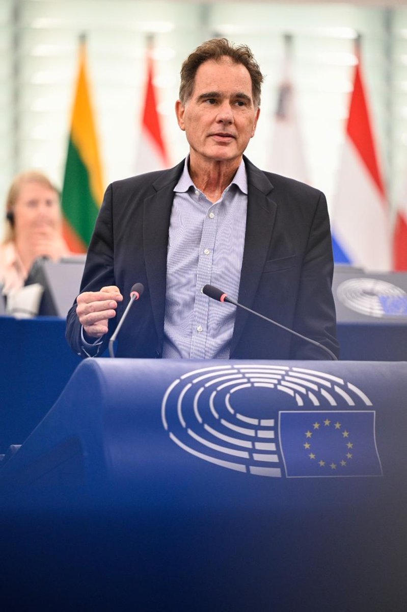 Ο θυμός των νέων είναι απολύτως δικαιολογημένος. Έχει να κάνει με την ανισότητα, την αδικία, τη διαφθορά και το αδιέξοδο που βιώνουν σε καθημερινή βάση. Τους οφείλουμε εξηγήσεις και λύσεις. Δεν είναι η λύση να τους αγνοούμε 
facebook.com/share/p/1Coaei…