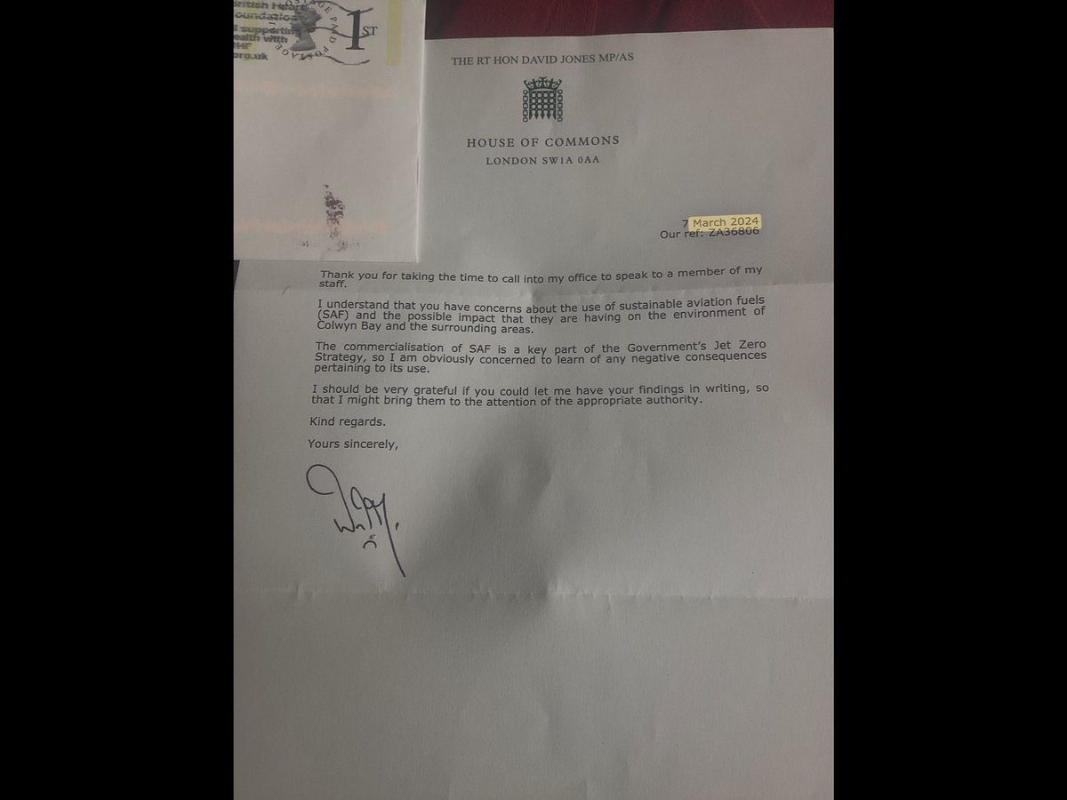 soccagon1's tweet photo. @Demo2020cracy January 2024. Pic 1. When I first noticed and expressed my concern . Pic 2. The reply. it’s policy https://t.co/z5udlWjDGv