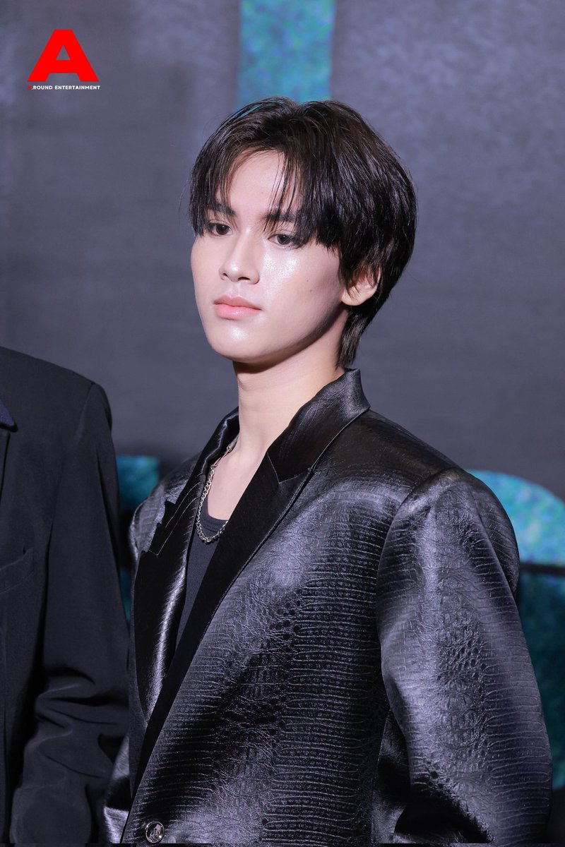 “แพทจิ จิรชาติ” ร่วมเดินพรมแดงในงาน “ZOMVIVOR AWAKENING NIGHT” แถลงข่าวเปิดตัวซีรีส์ “Zomvivor Series มหา’ลัยคลั่ง”

ZOMVIVOR X NETFLIX  
#ZomvivorAwakeningNight
#chira_patt