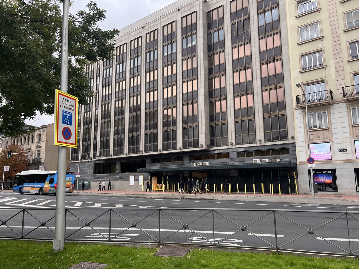 <a href="/COTOMATAMOROS_1/">✞ COTO MATAMOROS ✞</a> 3. Esto ya más como sugerencia: si vais a jugar a Mortadelo y Filemón, busca gente un poco más competente. El Hotel Miguel Ángel, donde según tu publicación, me he reunido con gente, lleva años cerrado. Casualmente acabo de pasar por delante, así que te adjunto la foto