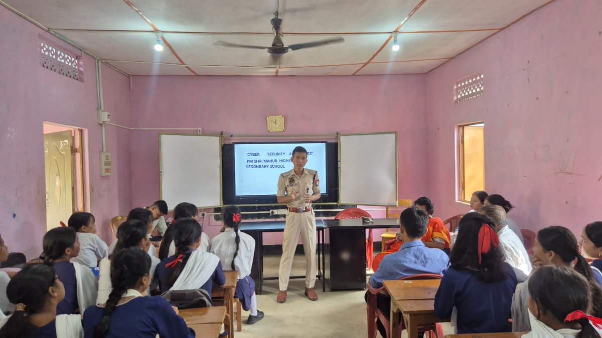 DimahasaoPolice's tweet image. Today across Dima Hasao, Dima Hasao Police organized multiple Cyber Awareness Programs in various schools and colleges as part of Cyber Security Awareness Month, October 2025, spreading awareness on safe and responsible use of the digital world @assampolice @DimaDipr