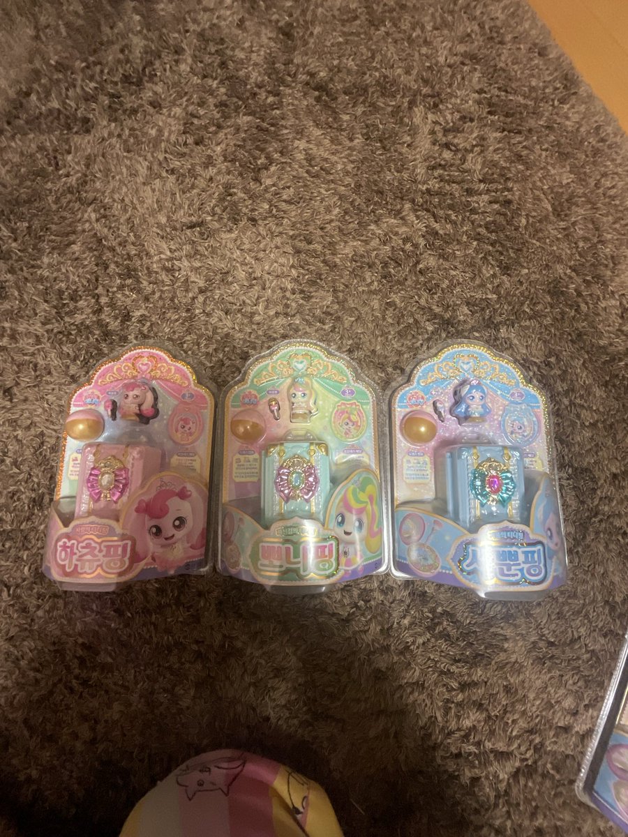 ねこねこみーちゃん on X