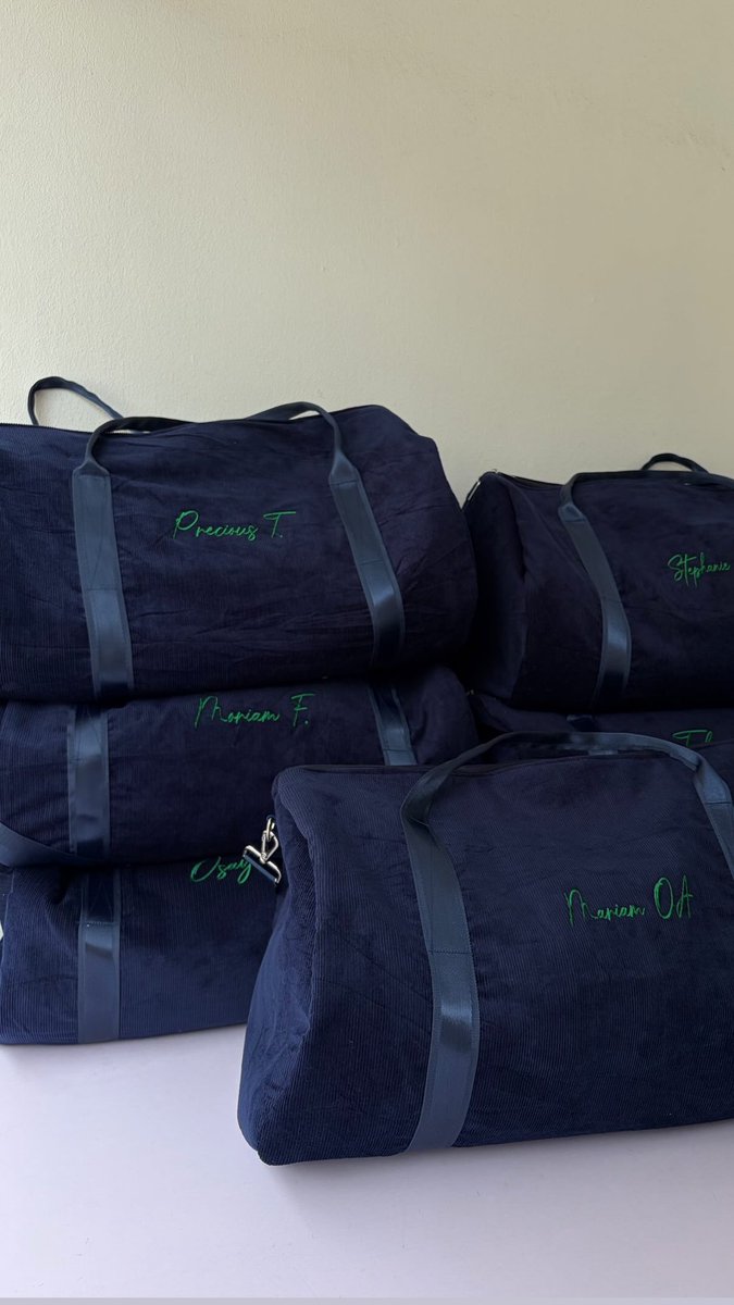 ojsneedle_'s tweet photo. 31 Bridal duffels and wash bags 
Off to Abuja🥳✨ https://t.co/jcvHup0yms