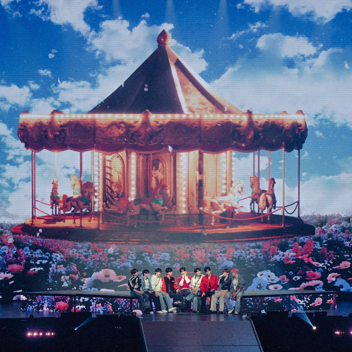 ゼベワン　ライブフォト ZEROBASEONE JAPAN OFFICIAL STORE】「STAGE PHOTO」発売決定および