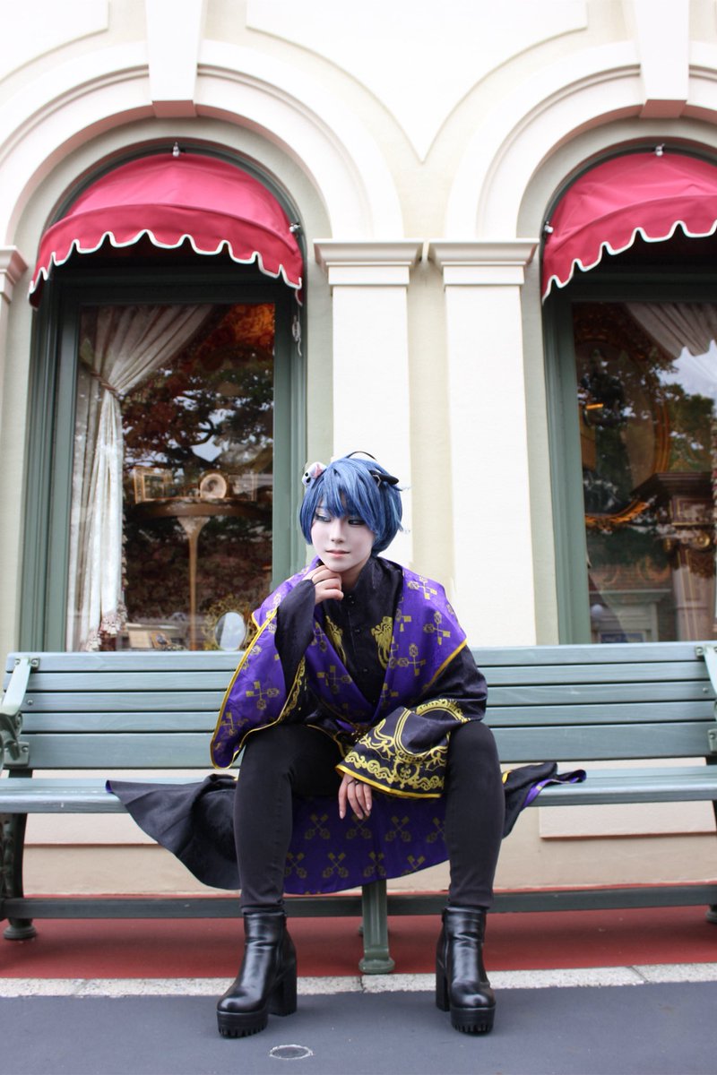 ua__sm's tweet photo. ピーターパンとウェンディ来てオタクと化す5分前

 #Dハロ仮装2025 
 #Dハロツイステ https://t.co/4LHpCcDn4X